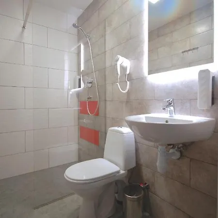 Ξενοδοχείο Cubby *