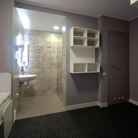 Cubby Hotel Lwów