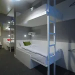 Готель Cubby *